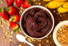 Jak pić sok z acai?
