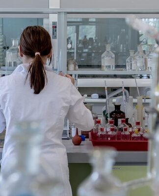 Jak się pisze chemii?